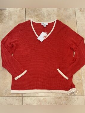 Bloomingdale's Red V-Neck Sweater with Cream Trim 3X NWT